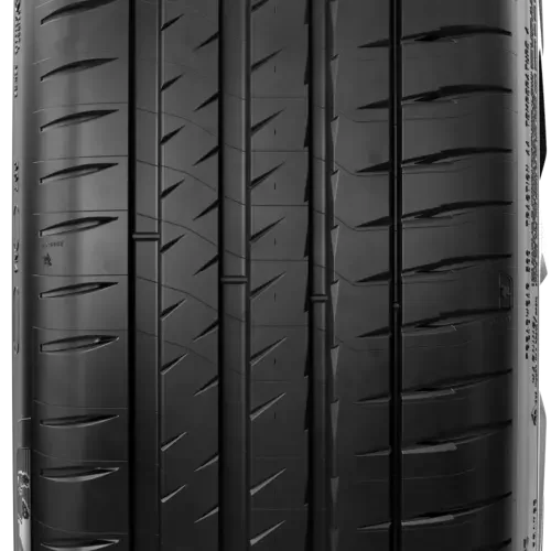 Michelin Pilot Sport 4S tread pattern showing asymmetric design with large outer tread blocks for cornering grip and inner grooves for water evacuation
