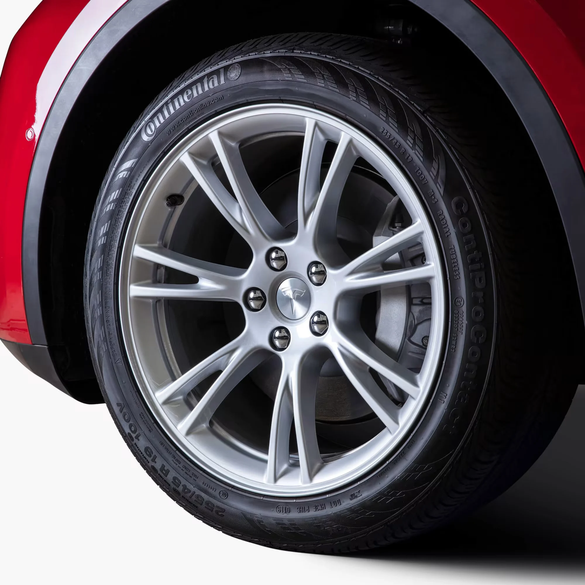 Tesla Model Y 19" Gemini wheels